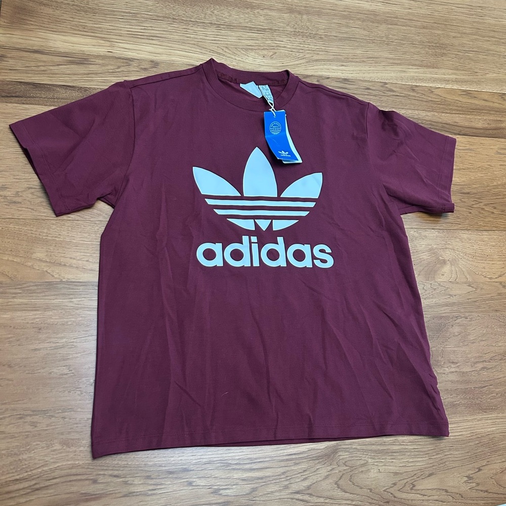 Adidas Men's Maroon T-Shirt